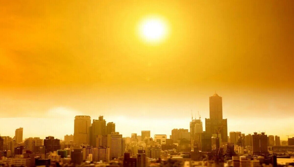 کدام ساعت‌ها تابش خورشید بی‌خطر است؟