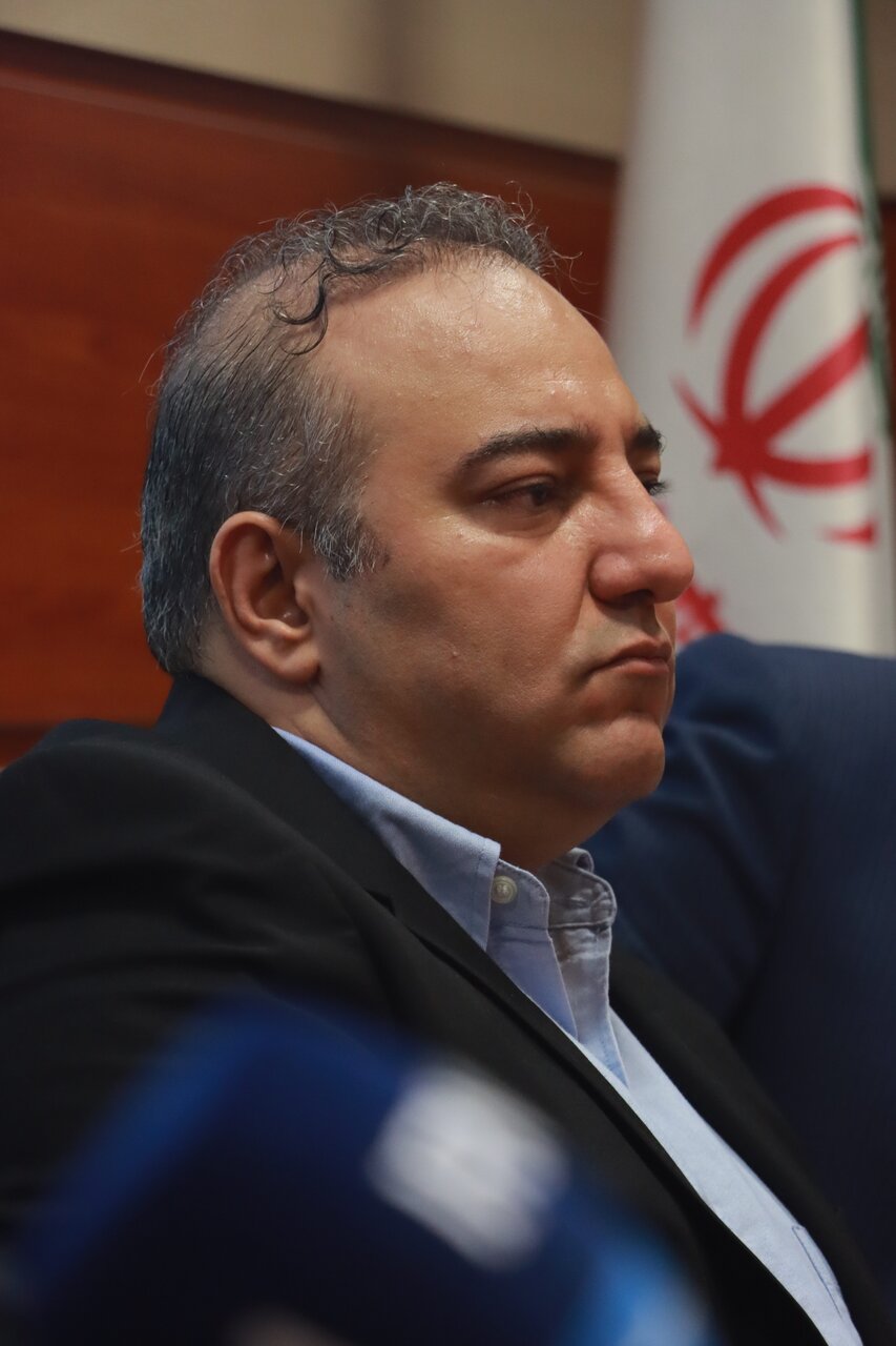 این که اقلیتی حاضر باشند به کشور خود صدمه بزنند، خطرناک است / ظرفیت دیپلماتیک ایران برای مقابله با انزوا