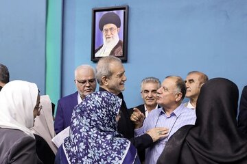 تابو شکنی پزشکیان و آغاز گفت‌وگو با "اپوزیسیون" برای نجات ایران! 
