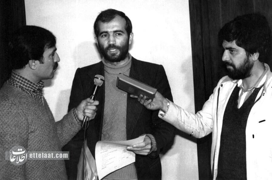 عکس‌های دیده‌نشده از احمد توکلی وقتی سخن‌گوی دولت و وزیر کار بود!