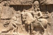 شاپور شاه ایران، اندیشمند، و معمار تمدن و آبادانی/ اسارت امپراتور روم و جبران شکست ایران از اسکندر / غرب چگونه روایت های شکستش را معکوس کرد
