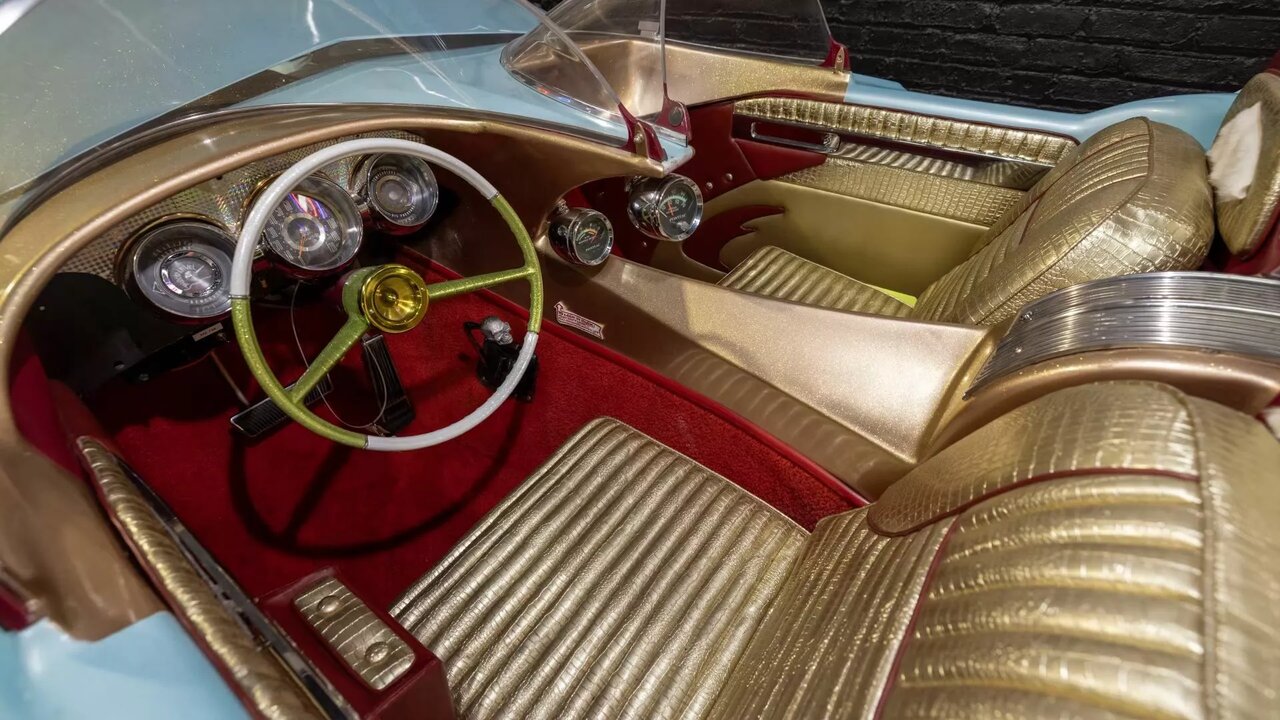 فروش «پرنسس یخی» با طراحی فضایی و ۶ چرخ / عکس