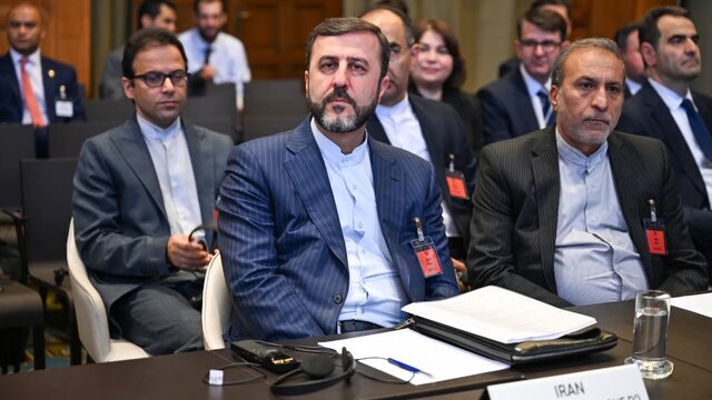 غریب‌آبادی: همین فردا هم می‌شود نشست و مذاکره کرد/ تصمیم نهایی با نظام است نه یک دستگاه خاص/ ترامپ در نامه به صراحت از اقدام نظامی گفته است