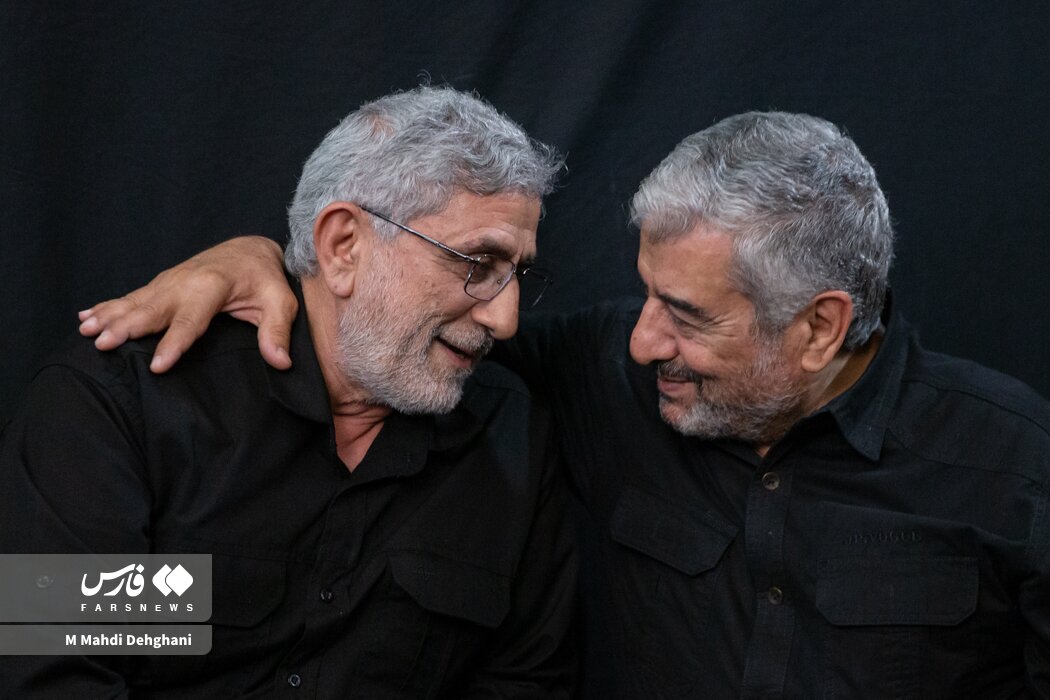 عکسهایی از مراسم چهلم شهید سردار باقری / خوش و بش عزیز جعفری و قاآنی / سردار نجات، حسین علایی و زاکانی در کنار یکدیگر 9