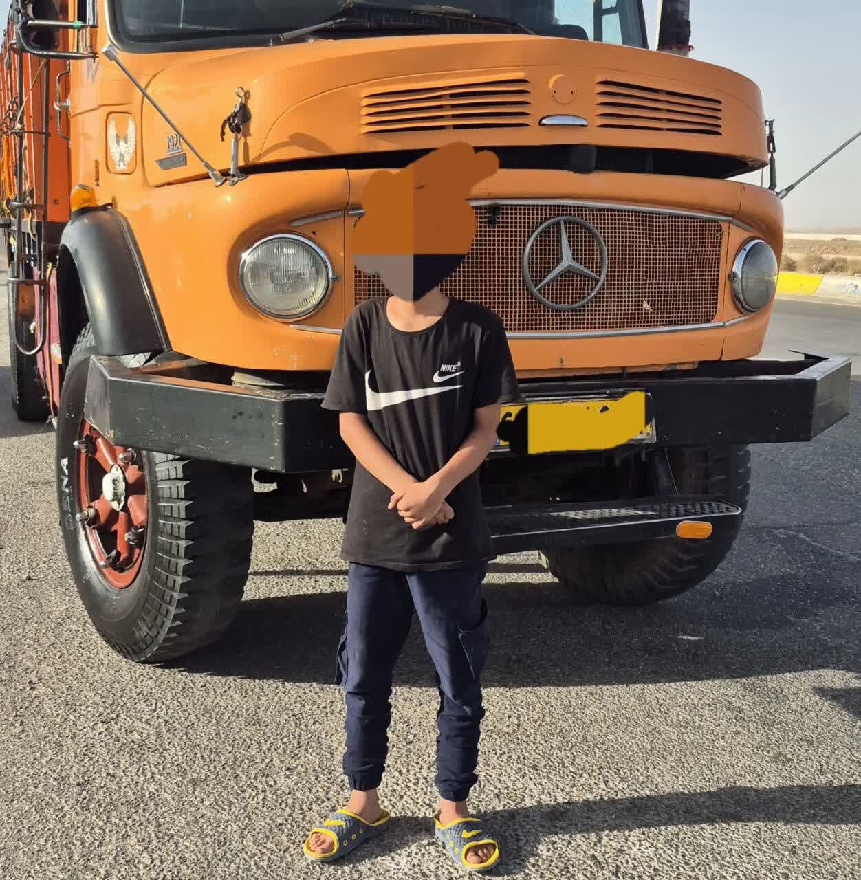 پلیس جلوی نوجوان ۱۳ ساله را گرفت