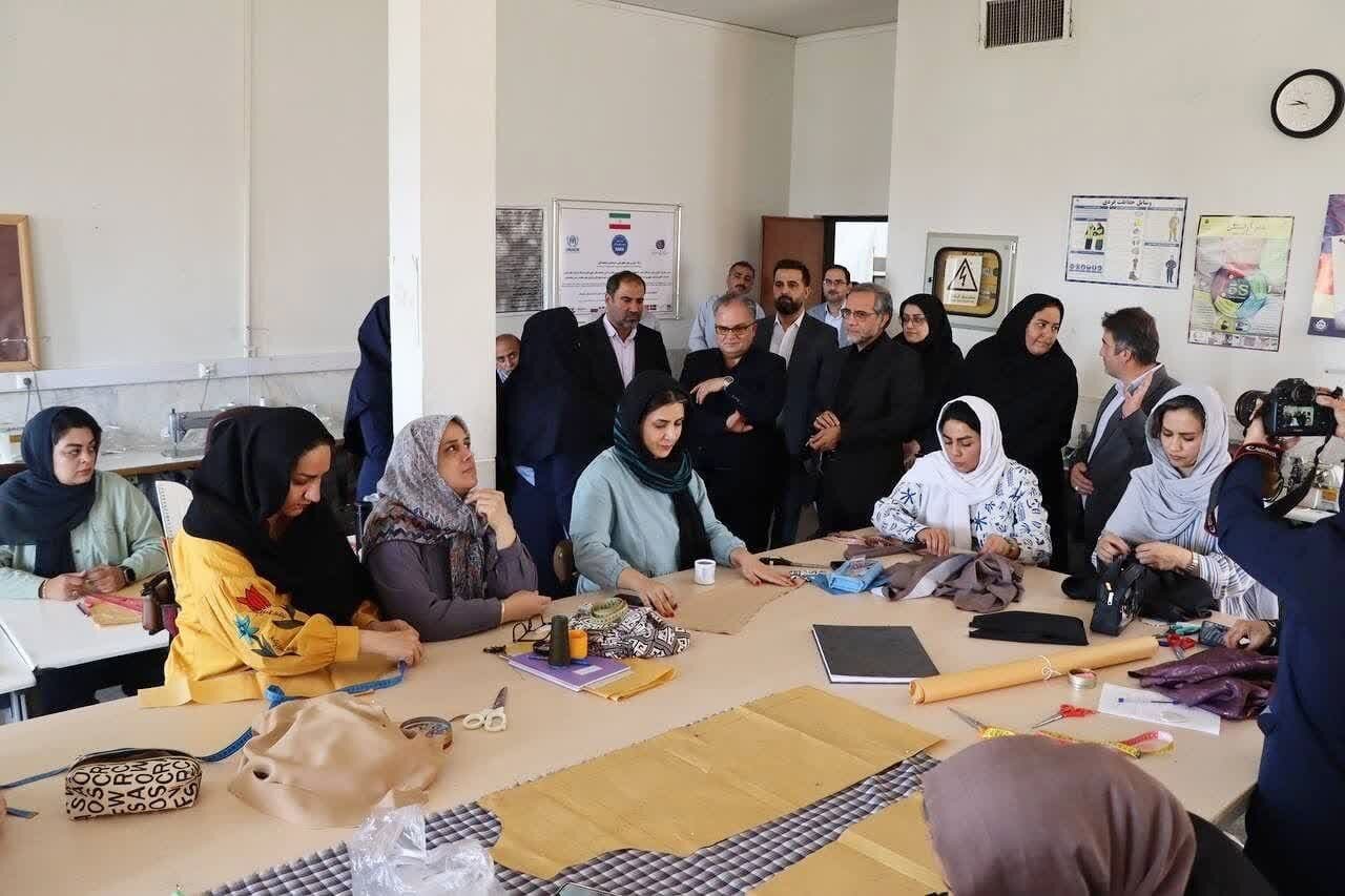 نخستین آموزشگاههای هوش مصنوعی و HSE در شهرستان سمنان راهاندازی شد