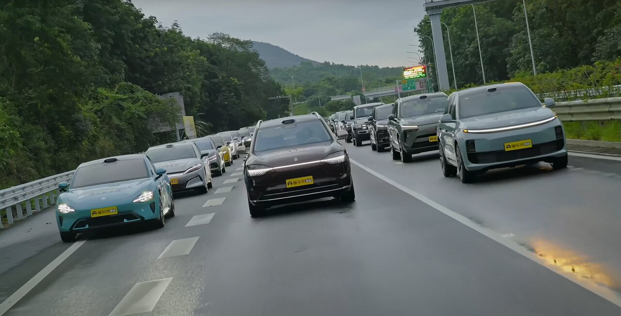 تسلا اول شد / رقابت نفسگیر پیشرفتهترین خودروهای جهان