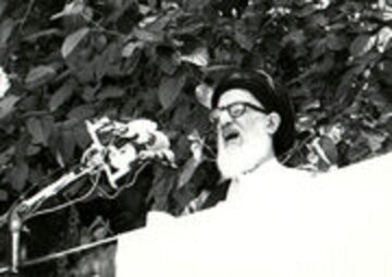 ماجرای نخستین خطبه‌ای که آیت‌الله طالقانی خواند؛ ترس دشمن از آگاهی مردم