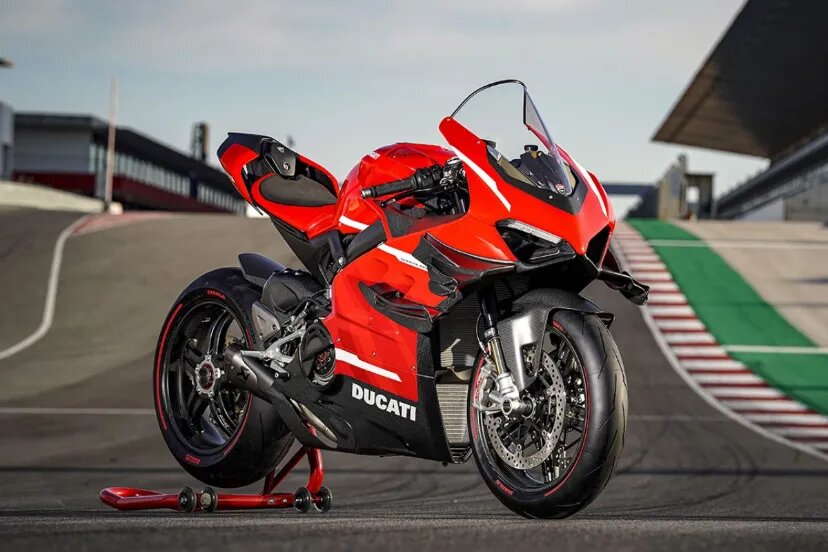 سریعترین موتورسیکلتهای جهان / عکس