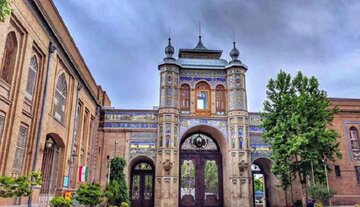 این بنا پیش از برج آزادی نماد تهران بود