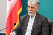 محمد مهاجری:کارت زرد مجلس به وزیر ارشاد، برای او افتخار است/ از حرفهای نماینده ای که علیه او حرف زد خجالت کشیدم