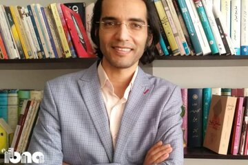 تاریخ دانشی است بنیادین، برای مواجهه‌ انتقادی با قدرت