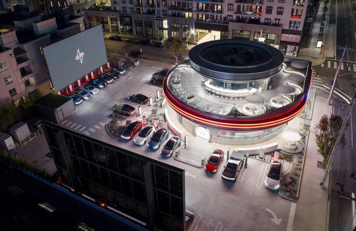 نظر کاربران درباره رستوران ماسک | صف 5 ساعته برای تجربه فناوری و فستفود