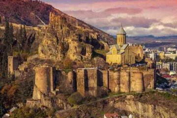 تبار ایرانی فرمانروایان قفقاز؛ روایتی بر پایه اسناد و کتیبه‌ها