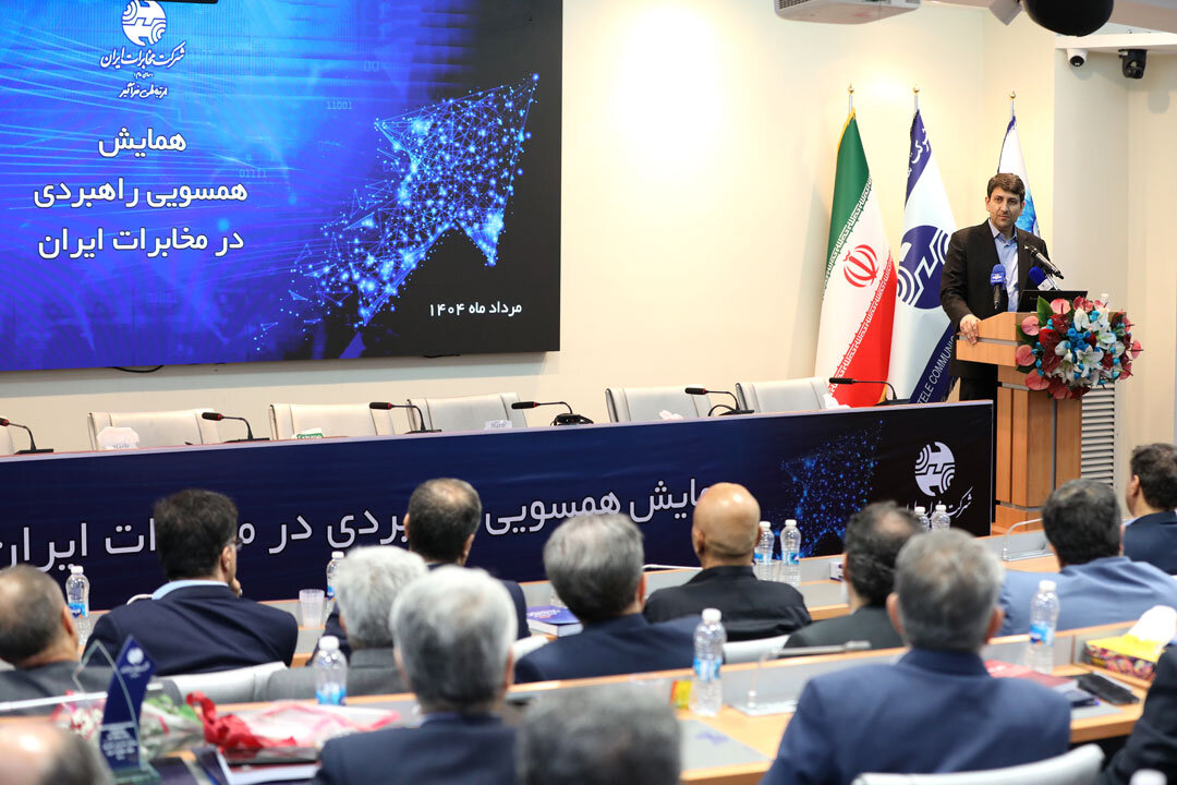 وزیر ارتباطات: در پروژه فیبر نوری، هر نوع ایجاد «پوشش»، باید به «اتصال» در عرض یک ماه منجر شود