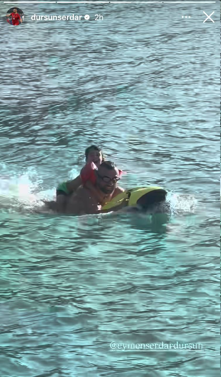 عکس| پرسپولیس منتظر؛ دورسون در حال خوشگذرانی!