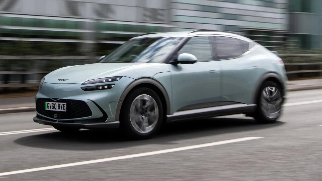 آیا شاسیبلندهای برقی ایمنتر از مدلهای بنزینی هستند؟