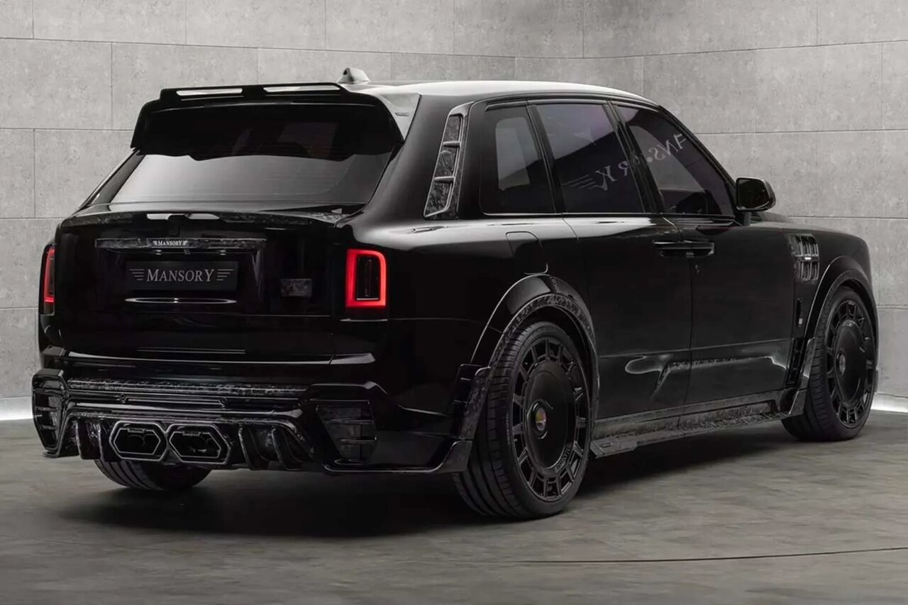 معرفی رولزرویس کالینان منصوری با چهرهای عجیب /عکس