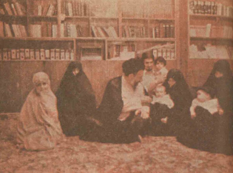 همسر شهید بهشتی: جلوی خانه ما هر روز پر میشود از جنبشی و پیکاری برای اذیت کردن/ بهشتی اهل رفیق جمع کردن و بگو بخند نبود