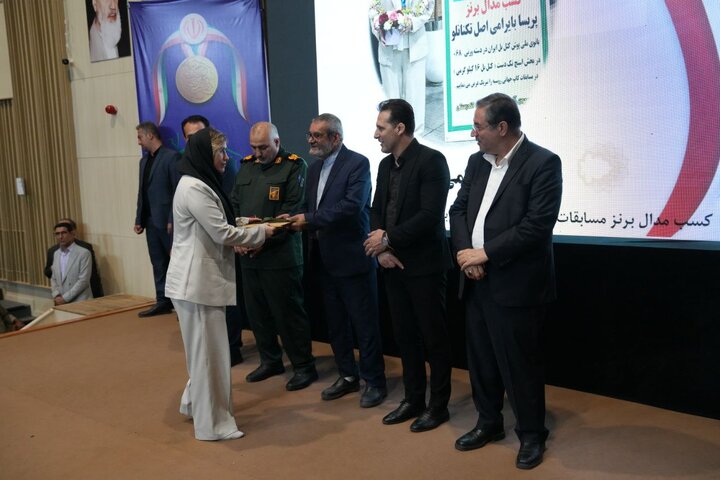 تجلیل از قهرمانان ورزش استان آذربایجان‌غربی