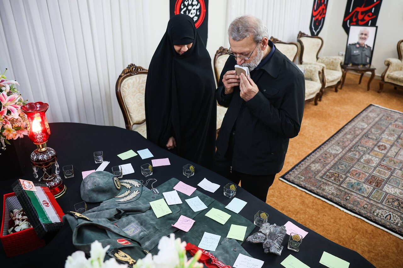 یادداشت مشاور رهبری در جریان حضور در منزل شهید سلامی؛ دوست دیرین او، علی لاریجانی 4
