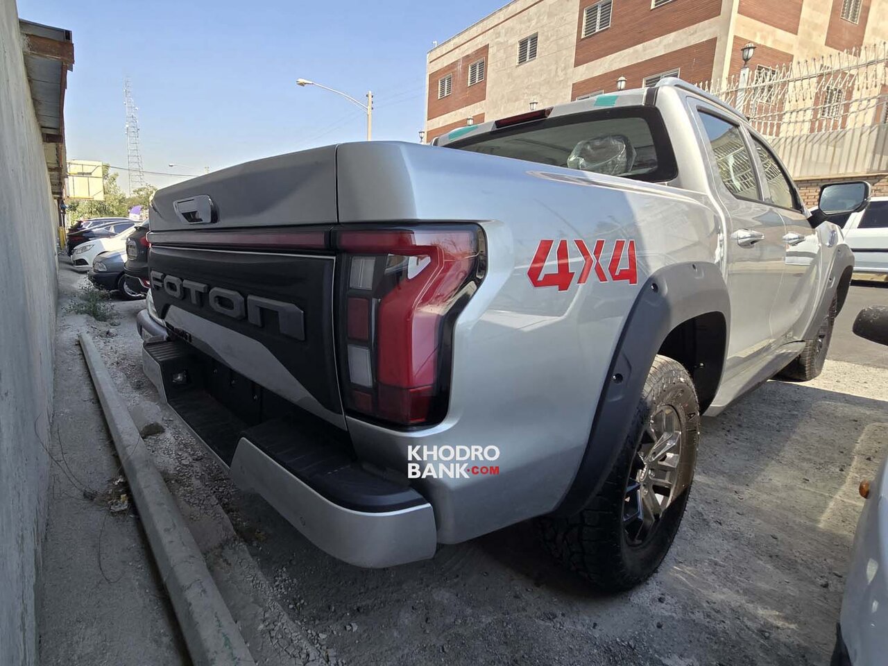 کپی وانت آمریکایی فورد با ایران خودرو به بازار میآید / عکس