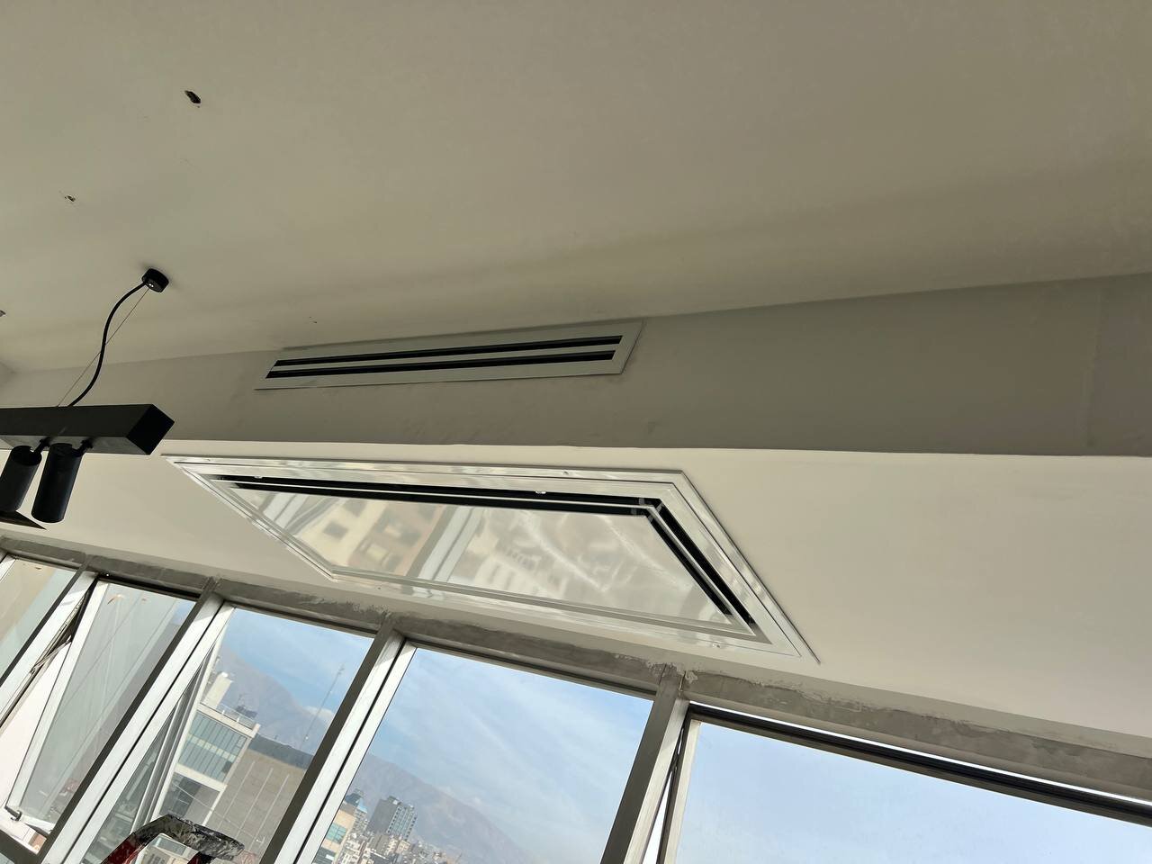 مقایسه فن کوئل کاسنی با فن کویل زمینی