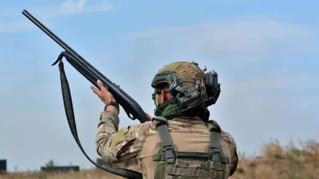 روسیه جنگ را به بازی تبدیل کرد / تمرین شکار پهپاد به شیوه نوین