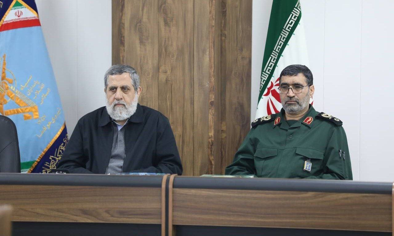 حاج رمضان در کنار فرمانده موشکی هوافضای سپاه + تصویر 2