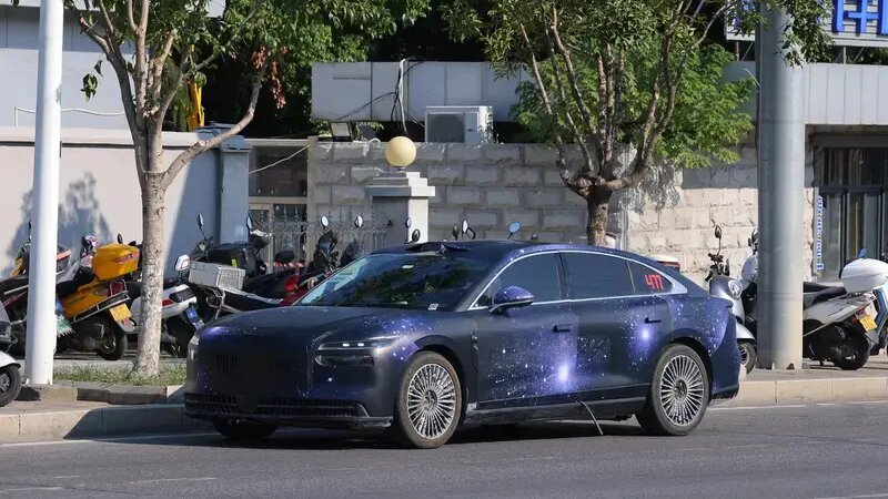 کپی چینی میباخ قبل از رونمایی شکار شد /عکس