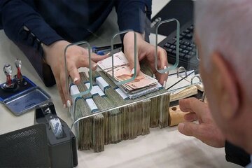 خبر مهم فرزین درباره وام ازدواج و فرزندآوری / شرایط و دستور جدید بانک مرکزی اعلام شد