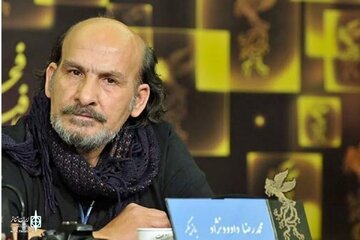 محمدرضا داوودنژاد «آن‌سوی افسانه» را افتتاح می‌کند