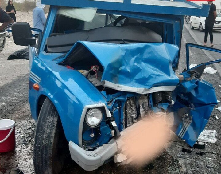 شدت تصادف پژو و نیسان در خروجی دهلران به سمت مهران