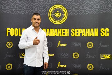بمب فوتبال ایران ترکید / ریکاردو آلوز به سپاهان پیوست