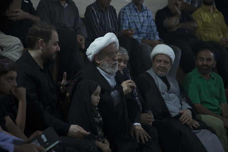 آیین پهلوانی در سایه مردم؛ وقتی زورخانه میزبان واعظ دل‌ها شد /درس‌های اخلاقی و جوانمردی در کنار صدای یا علی ع و گردش میل‌های باستانی
