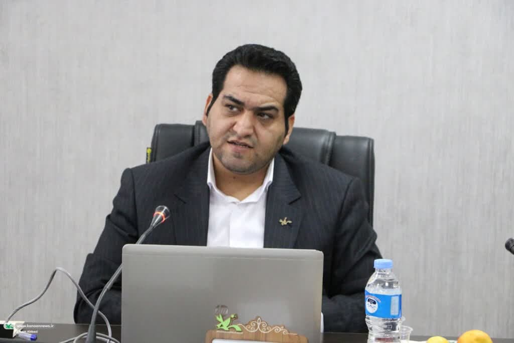 تبریک‌های نمایش‌گونه روز خبرنگار؛ تناقضی که آزادی بیان را تهدید می‌کند