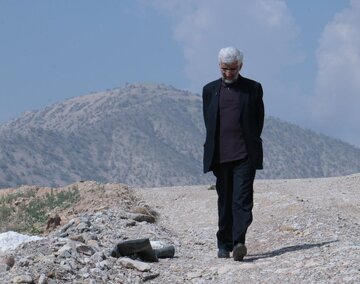 واکنشهای اصولگرایانه به جلیلی؛ تشبیه مردم ایران به بنیاسرائیل؟ / مسابقه سعید و وحید در برانگیختن خشم افکار عمومی علیه خود واکنشهای اصولگرایانه به جلیلی؛ تشبیه مردم ایران به بنیاسرائیل؟ / مسابقه سعید و وحید در برانگیختن خشم افکار عمومی علیه خود