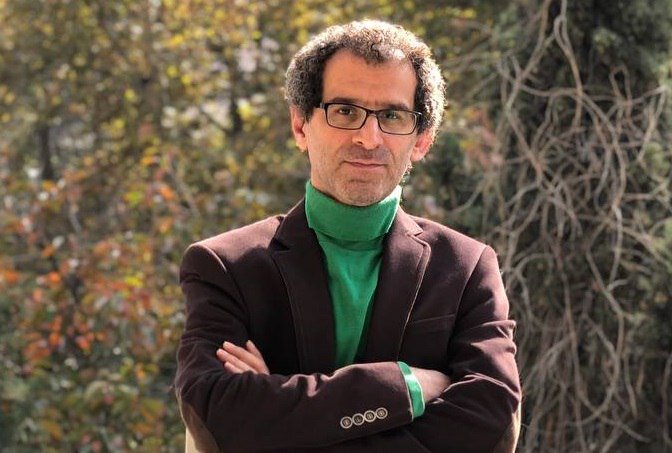 عضو شورای سردبیری خبرآنلاین در حادثهای رانندگی آسیب دید. عضو شورای سردبیری خبرآنلاین در حادثهای رانندگی آسیب دید.