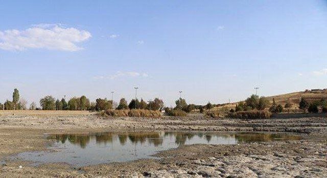 احتمال خشک‌شدن «هشیلان» تا ۲۰ روز دیگر/ تنها یک سوم «سراب نیلوفر» آب دارد