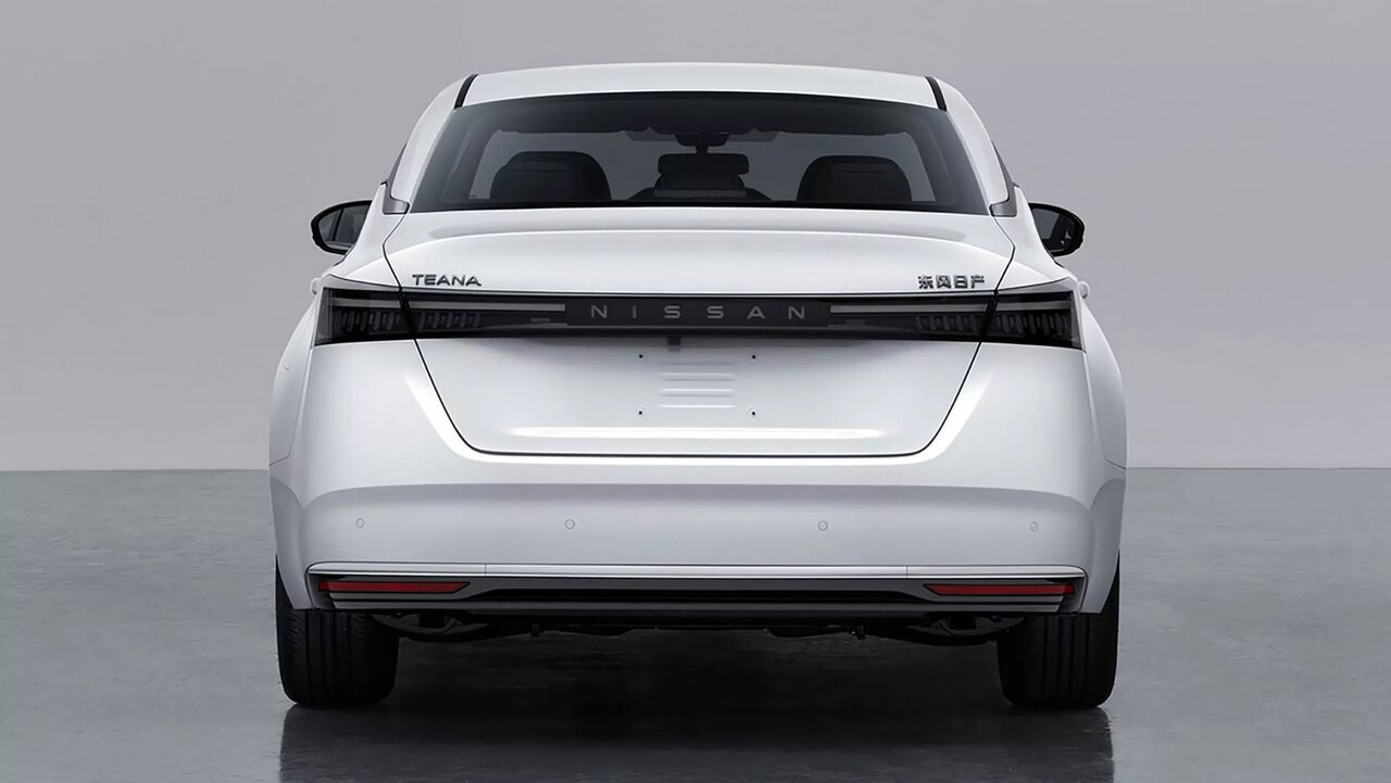 برادر کوچکتر ماکسیما با طراحی میباخ در راه است /عکس