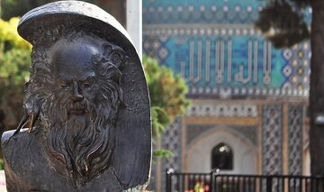 عطار نیشابوری چه توصیفی از امام حسین (ع) دارد؟