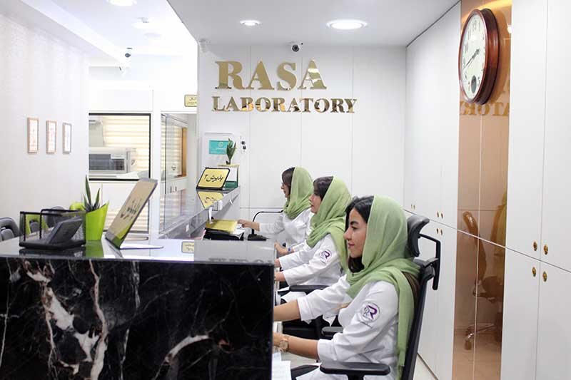 ارائه خدمات آزمایش در منزل بیماران