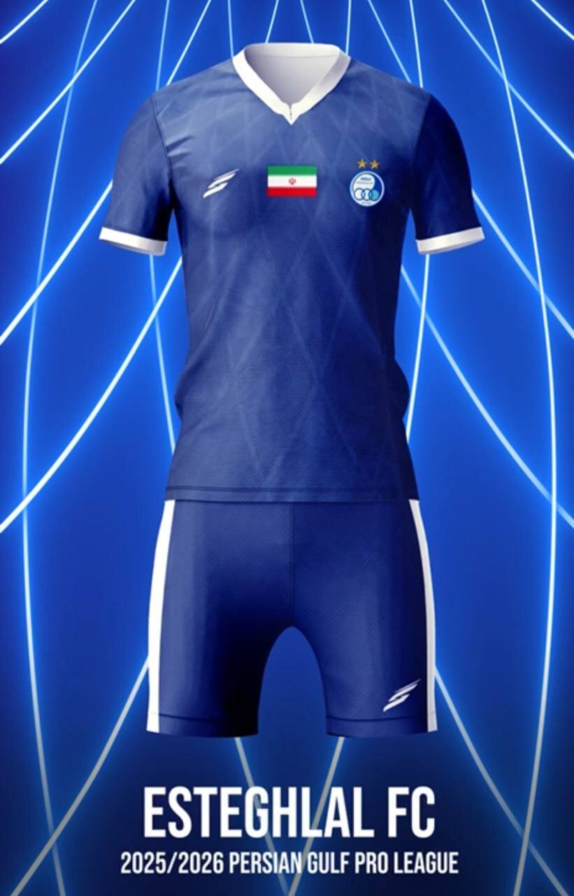 عکس | پیراهن جدید استقلال برای فصل آینده