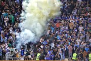 ببینید | ورود یک هوادار استقلال به ورزشگاه شهدای شهرقدس با پرچم فلسطین