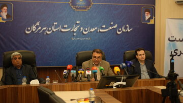 هرمزگان بدون احتکار و کمبود کالا و نان در جنگ ۱۲ روزه