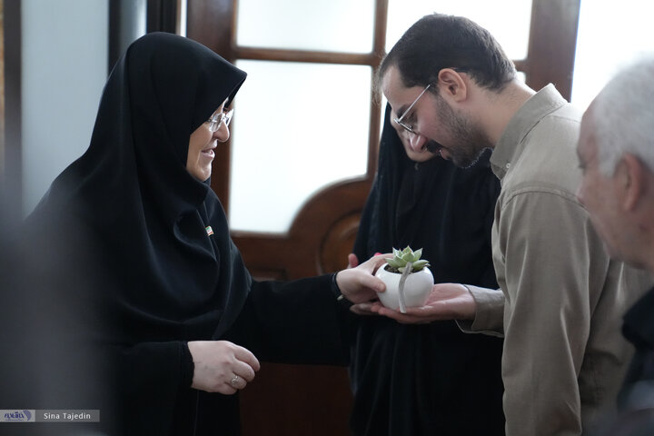 فاطمه مهاجرانی - سخنگوی دولت