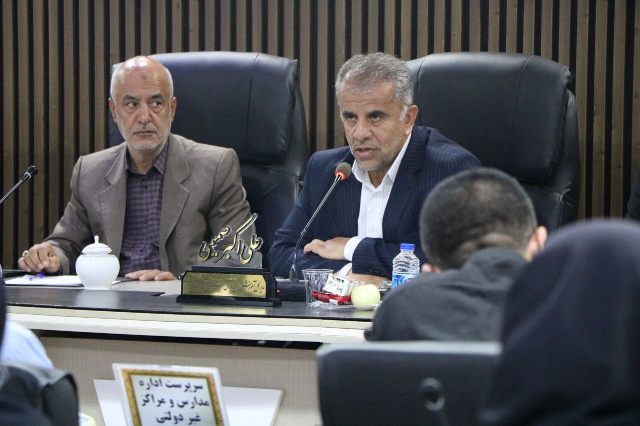 عدد باورنکردنی ۲۳ هزار بازمانده از تحصیل در استان آذربایجانغربی / اعتبارات دولت توان جبران کمبود کلاس درس را ندارد