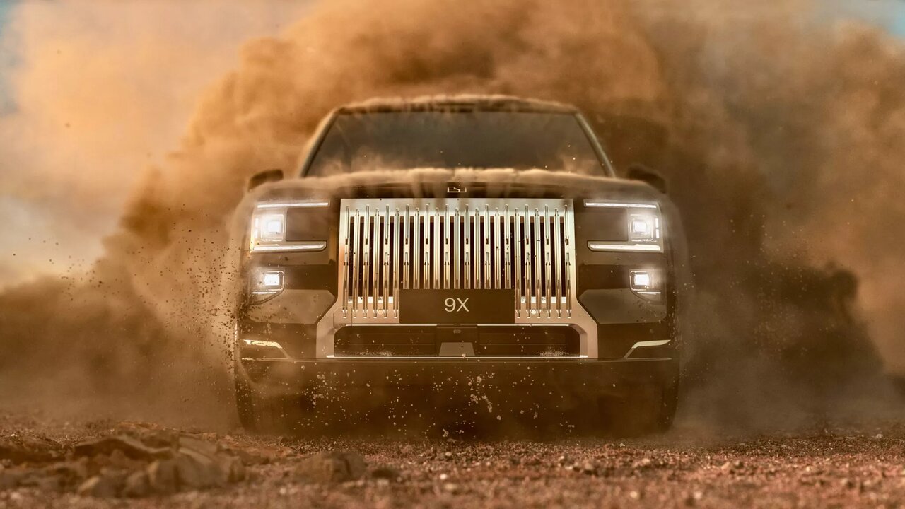 رولزرویس چینی با قدرت ۱۳۸۰ اسب بخاری معرفی شد! /عکس