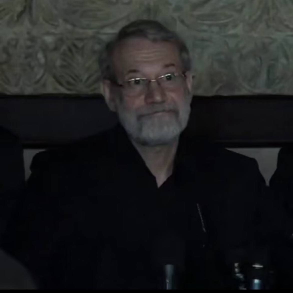 واکنش علی لاریجانی به قطعی برق در لبنان + تصویر