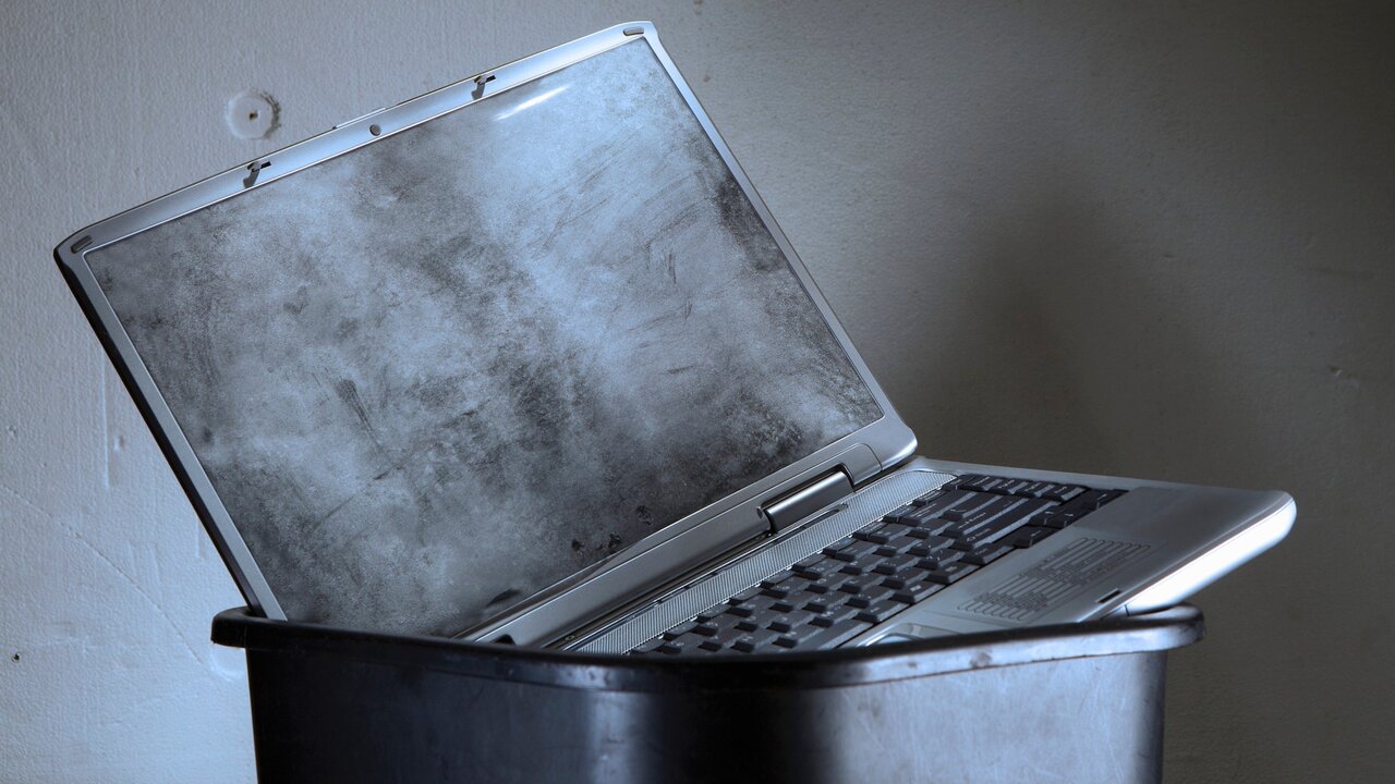 دستورالعمل طلایی تمیز کردن لپتاپ بدون آسیب زدن به آن